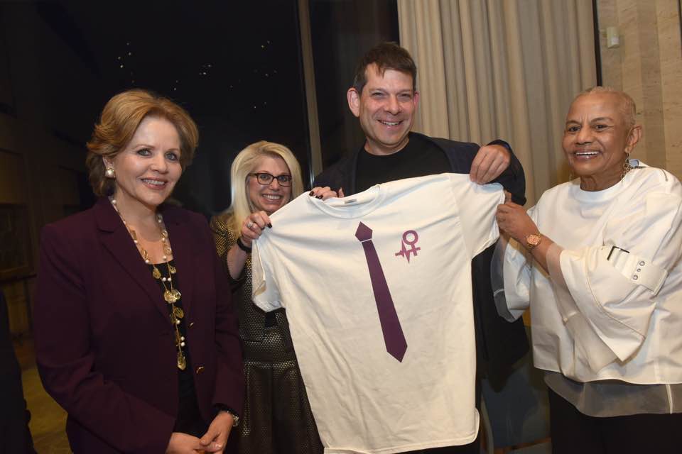 Musicorps Founder Arthur Bloom loves his DIsruptive Women Man of the Month T shirt.  With Kreeger Creativity roundtable panelists- soprano Renee Fleming and Arts Patron Peggy Cooper Cafritz